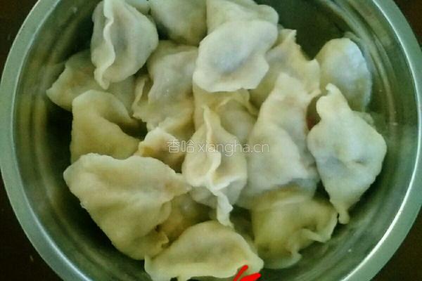 猪肉大葱水饺的做法图解9