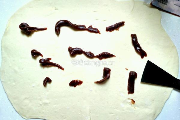 豆沙如意卷的做法图解4