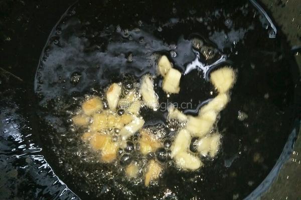 培根蛋炒饭的做法图解3