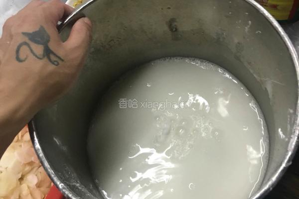 点心糕点：桂花马蹄糕的做法图解4