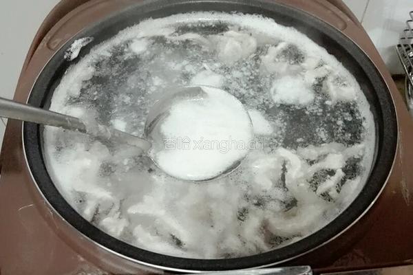 皮蛋瘦肉粥的做法图解8