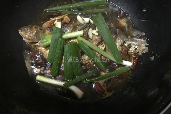 红烧鳊鱼的做法图解8