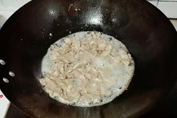 肉片蒜苔的做法图解5