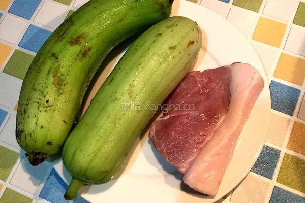 丝瓜酿肉馅的做法图解1