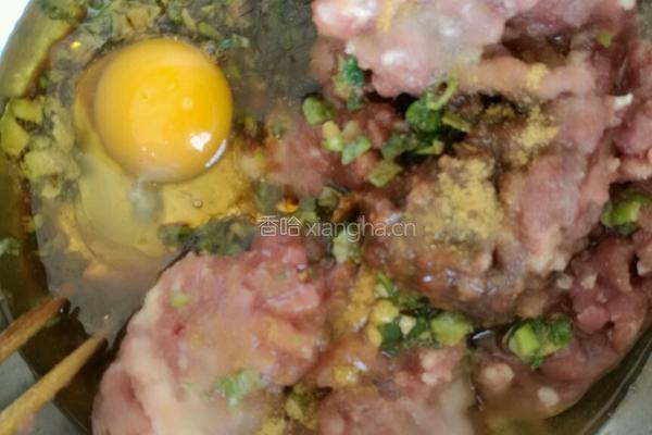 鲜肉小馄饨的做法图解1