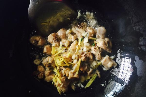 土豆烧鸡的做法图解8