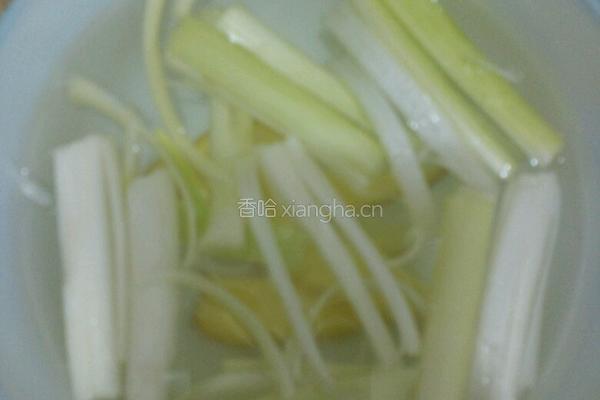 京酱肉丝的做法图解2