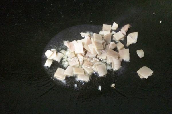 鱿鱼豆腐丁的做法图解8