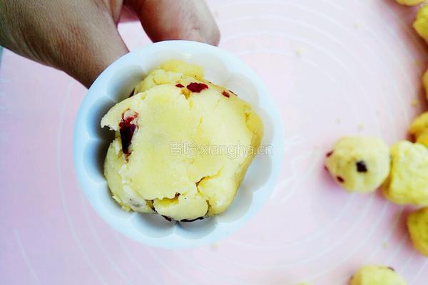 蔓越莓绿豆糕的做法图解11