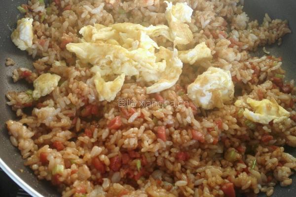 酱油炒饭的做法图解6
