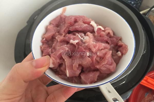皮蛋瘦肉粥的做法图解7