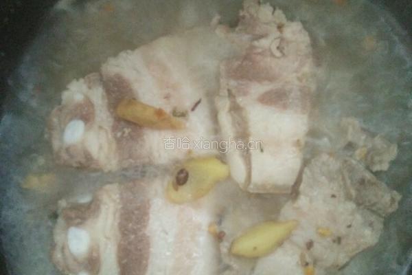 老干妈拌白切肉的做法图解2