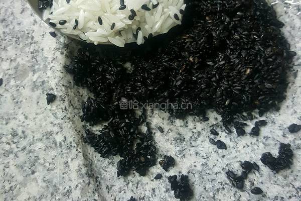 石磨芝麻糊的做法图解4