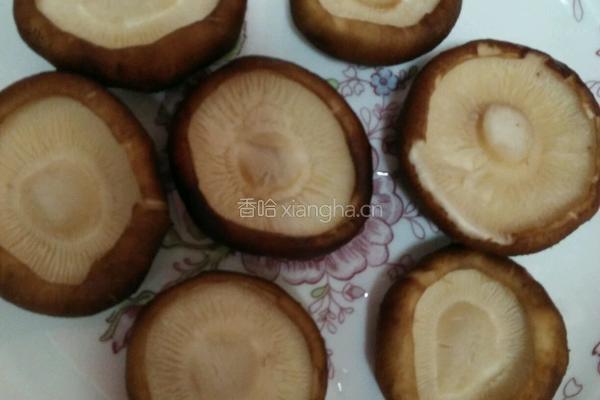 香菇酿肉和豆腐酿肉的做法图解1