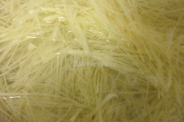 凉拌麻辣土豆丝的做法图解4