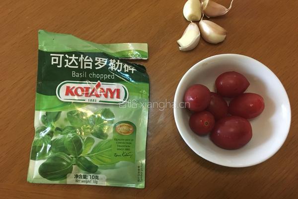 意式大蒜面包的做法图解1