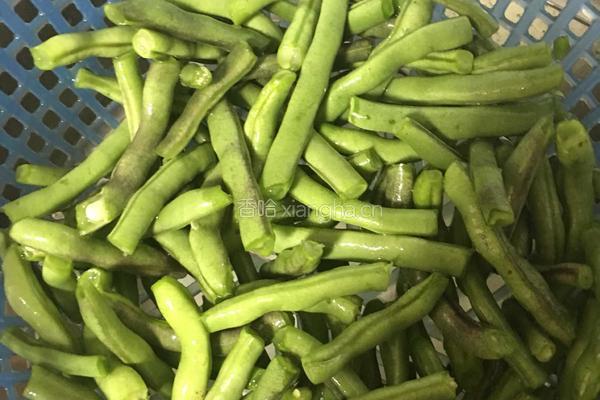 清炒豆角的做法图解1