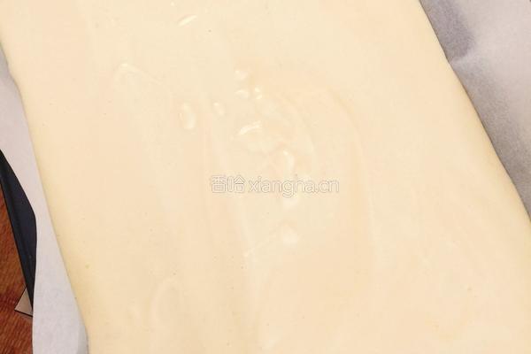 草莓奶油蛋糕卷的做法图解9