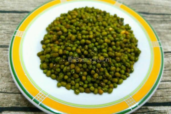 冰糖绿豆汤的做法图解2