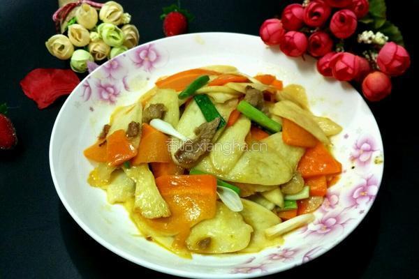 茭白炒胡萝卜的做法图解6