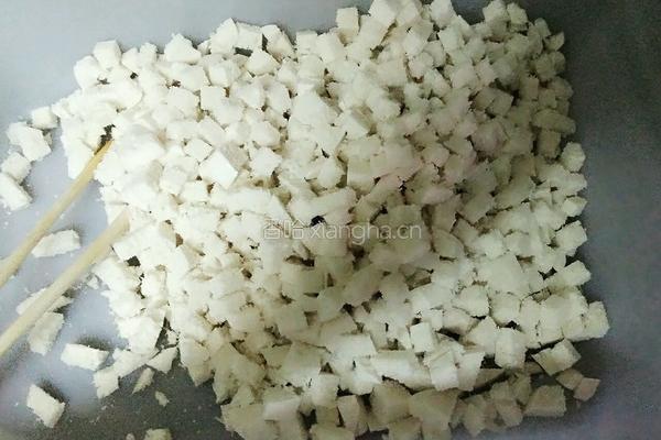 鸡蛋馒头饼的做法图解1