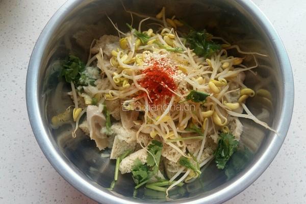 大豆芽调面筋的做法图解4