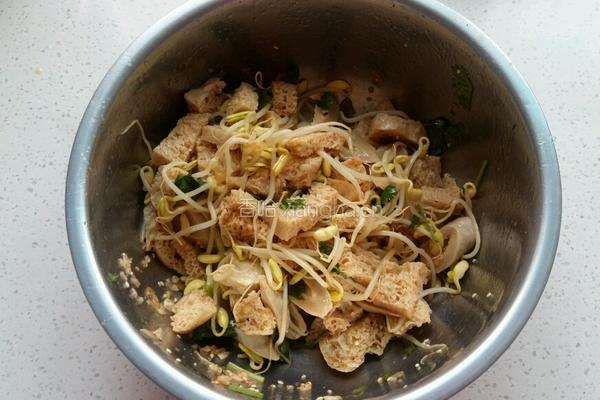 大豆芽调面筋的做法图解5