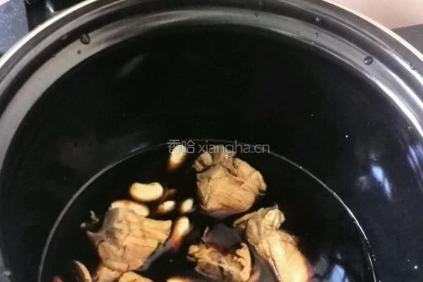 白扁豆烧排骨的做法图解3