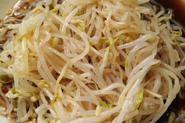 凉拌绿豆芽的做法图解6