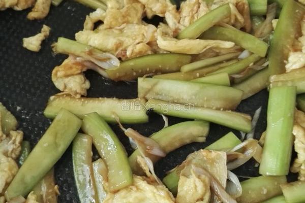 丝瓜炒鸡蛋的做法图解8
