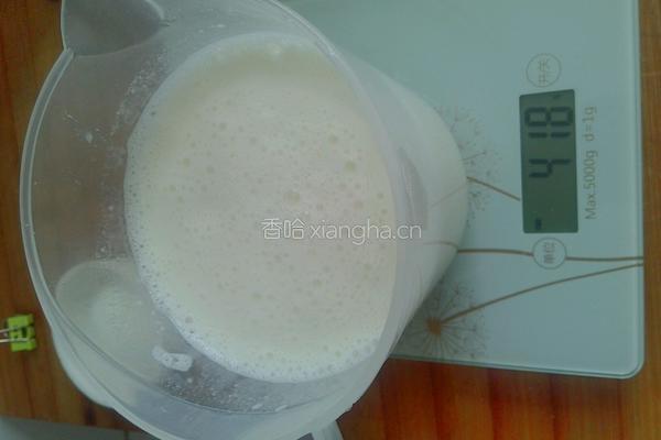 奶香大枣花卷的做法图解2