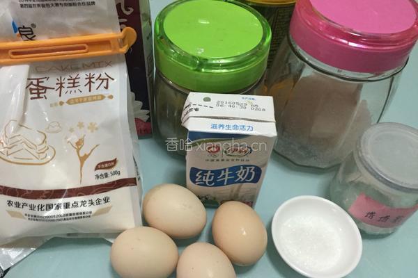 抹茶奶油蛋糕卷的做法图解1