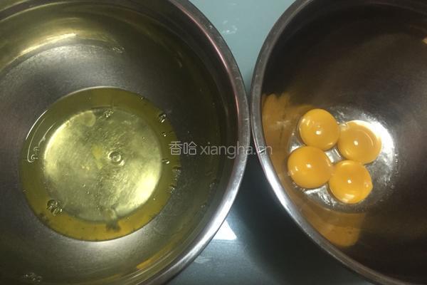 抹茶奶油蛋糕卷的做法图解3