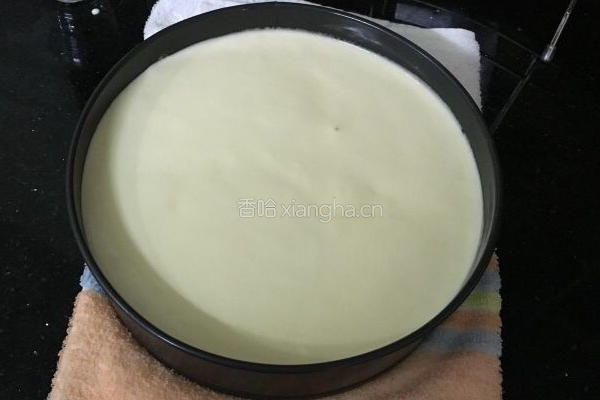 戚风蛋糕的做法图解9