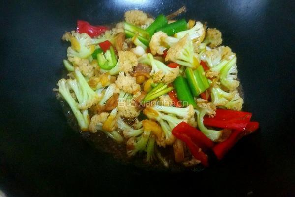 五花肉炒有机菜花的做法图解10
