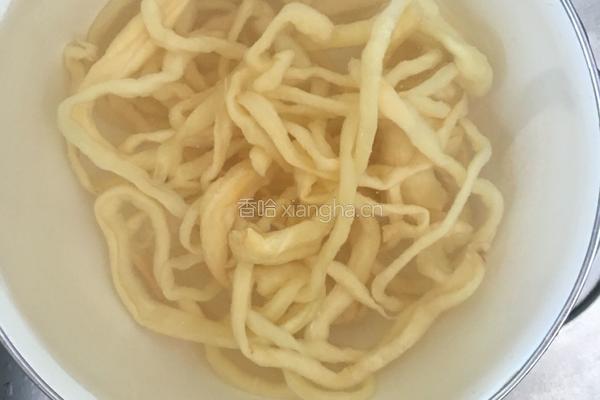 辣炒萝卜干的做法图解1