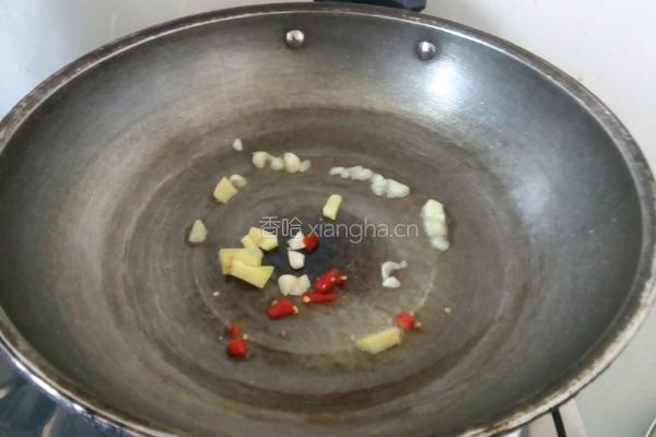 茭白炒肉片的做法图解5