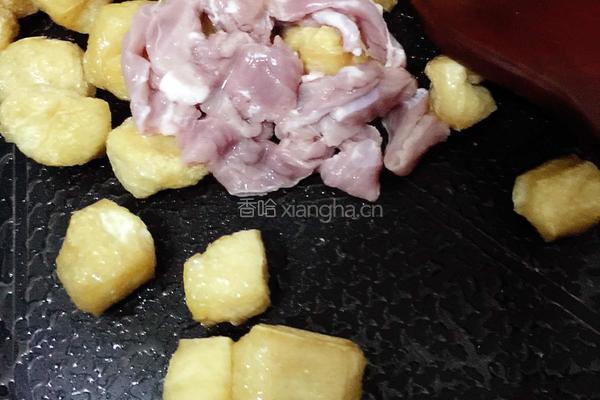 酸菜瘦肉炒豆干的做法图解5