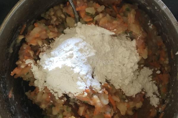 土豆辣肉饼的做法图解7