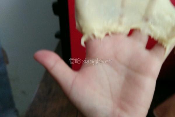 香葱肉松面包卷的做法图解1