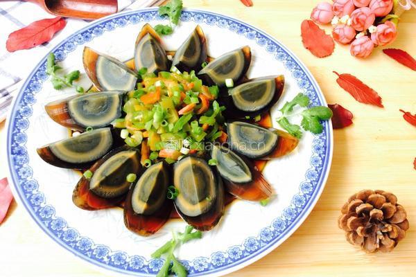尖椒皮蛋的做法图解11