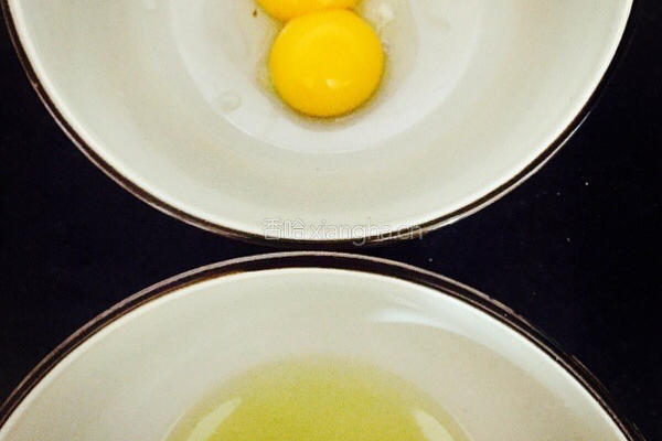 抹茶蛋糕的做法图解1