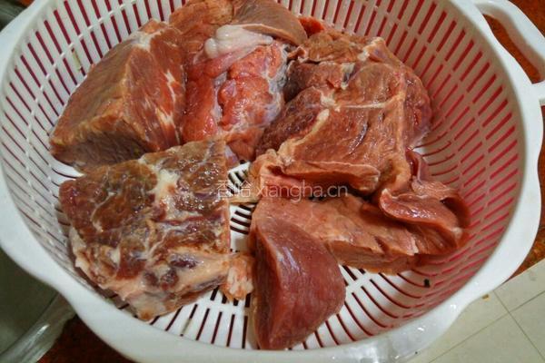 酱牛肉的做法图解1
