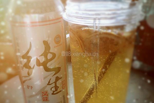 清爽一夏 啤酒柠檬汁的做法图解2