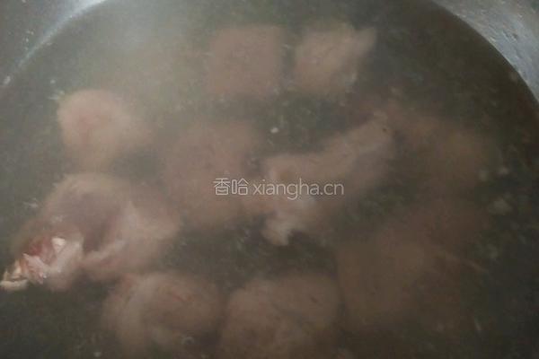 猴头菇炖排骨的做法图解2