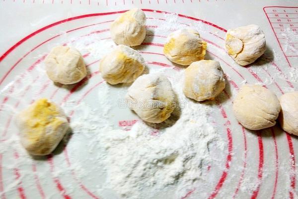 南瓜小饼的做法图解11