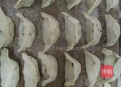 韭菜鸡蛋饺子的做法图解12
