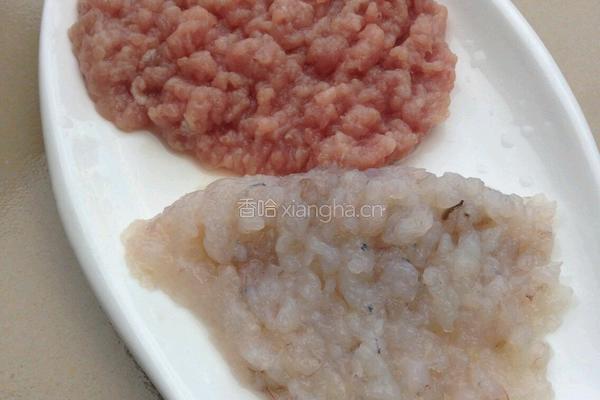 彩虹猪肉虾仁饺的做法图解4