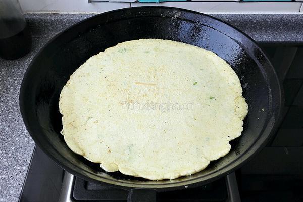 香葱鸡蛋饼的做法图解9