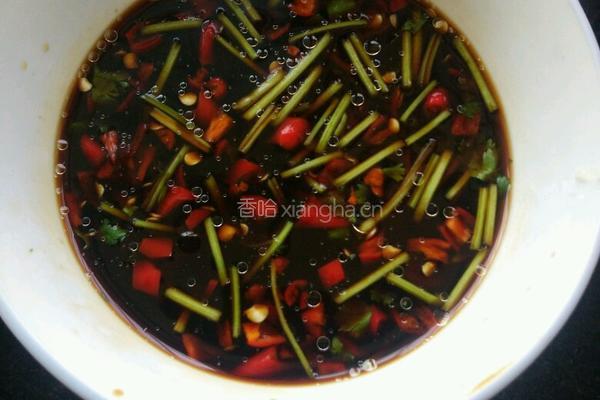 青椒皮蛋的做法图解4